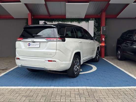 JEEP-COMMANDER-2021