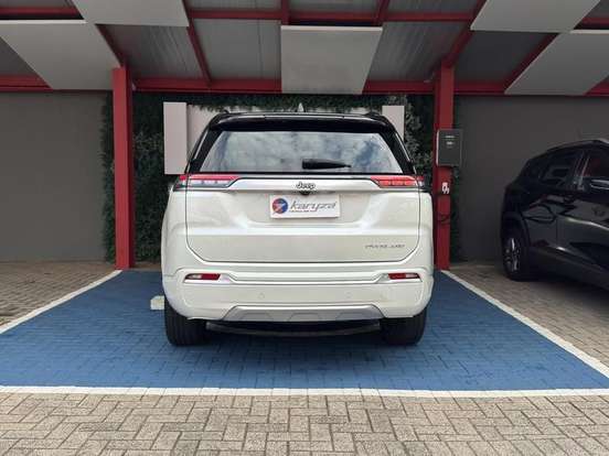 JEEP-COMMANDER-2021