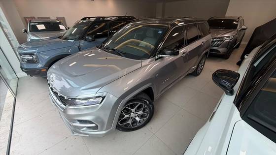 JEEP COMMANDER 1.3 T270 TURBO FLEX OVERLAND AT6
