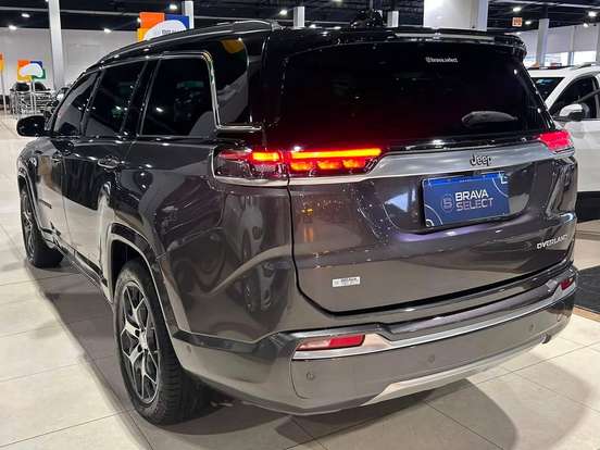 JEEP-COMMANDER-2022