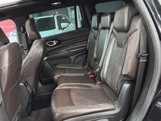 JEEP-COMMANDER-1.3 T270 TURBO FLEX OVERLAND AT6 JEEP-COMMANDER-2022