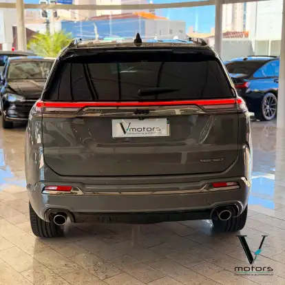 JEEP-COMMANDER-2.0 HURRICANE 4 TURBO GASOLINA BLACKHAWK AT9 JEEP-COMMANDER-2025