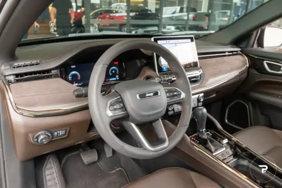JEEP-COMMANDER-2025