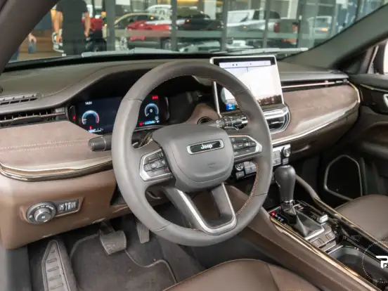 JEEP-COMMANDER-2.0 HURRICANE 4 TURBO GASOLINA OVERLAND AT9 JEEP-COMMANDER-2025