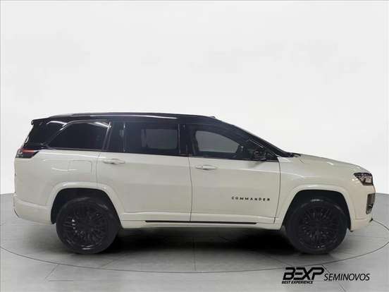JEEP-COMMANDER-2.0 HURRICANE 4 TURBO GASOLINA BLACKHAWK AT9 JEEP-COMMANDER-2025