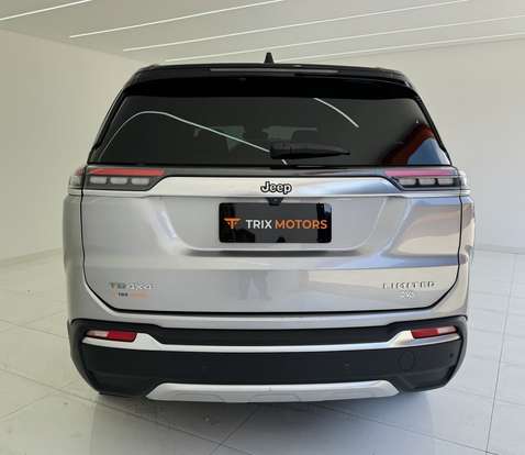 JEEP-COMMANDER-2023
