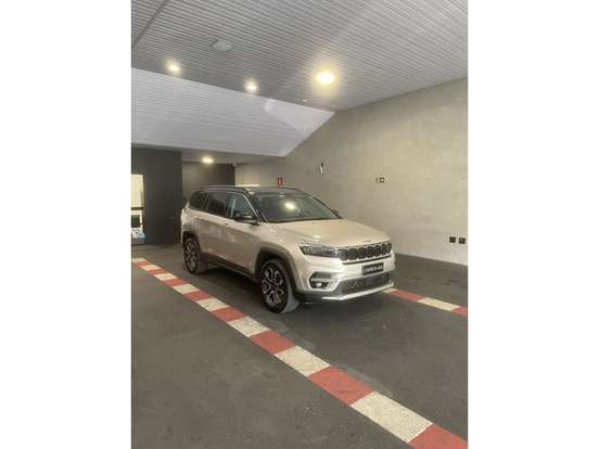 JEEP-COMMANDER-2021