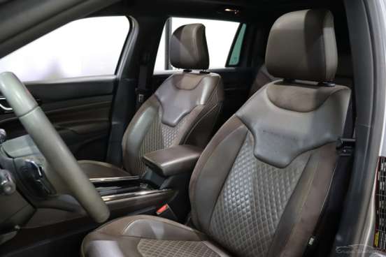 JEEP-COMMANDER-2.0 TD380 TURBO DIESEL OVERLAND AT9 JEEP-COMMANDER-2023