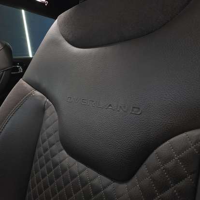 JEEP-COMMANDER-2022