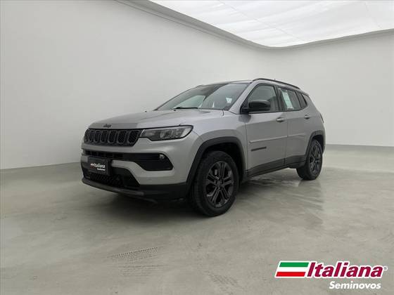 JEEP COMPASS 1.3 T270 TURBO FLEX LONGITUDE AT6
