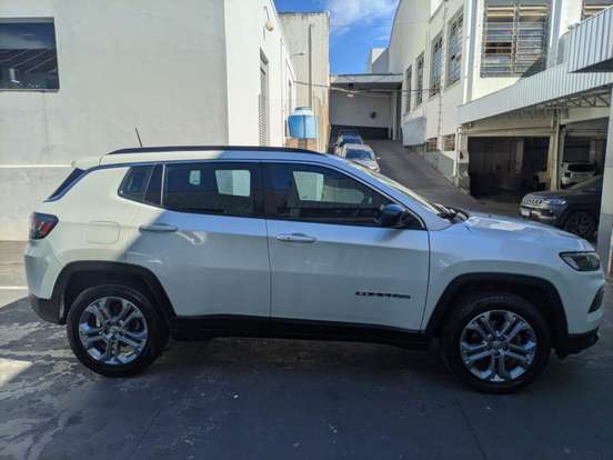 JEEP-COMPASS-2022