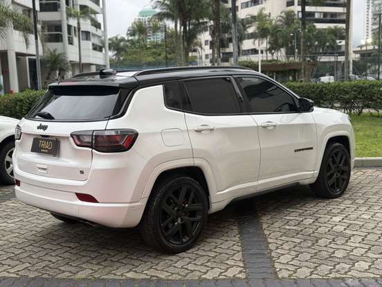 JEEP-COMPASS-2024