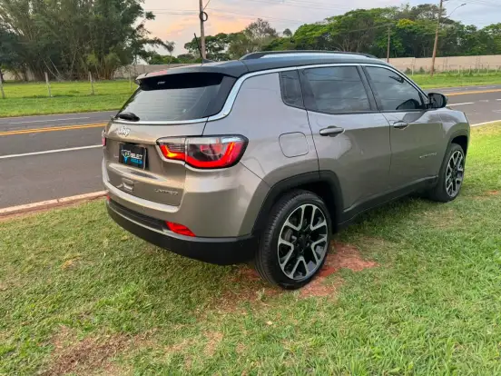 JEEP-COMPASS-2.0 16V FLEX LIMITED AUTOMÁTICO JEEP-COMPASS-2019