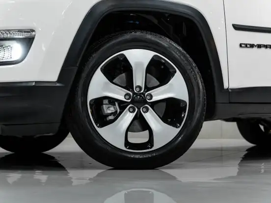JEEP-COMPASS-2.0 16V FLEX SPORT AUTOMÁTICO JEEP-COMPASS-2019