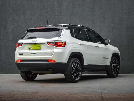 JEEP-COMPASS-2.0 16V DIESEL LIMITED 4X4 AUTOMÁTICO JEEP-COMPASS-2019