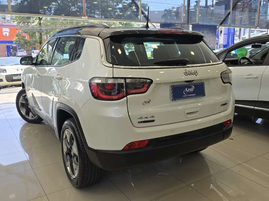 JEEP-COMPASS-2.0 16V DIESEL LONGITUDE 4X4 AUTOMÁTICO JEEP-COMPASS-2017
