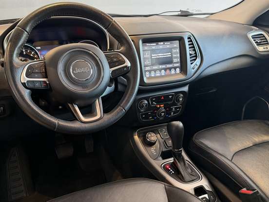 JEEP-COMPASS-2.0 16V DIESEL LONGITUDE 4X4 AUTOMÁTICO JEEP-COMPASS-2018