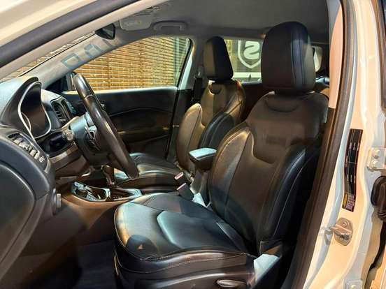 JEEP-COMPASS-2.0 16V DIESEL LONGITUDE 4X4 AUTOMÁTICO JEEP-COMPASS-2021
