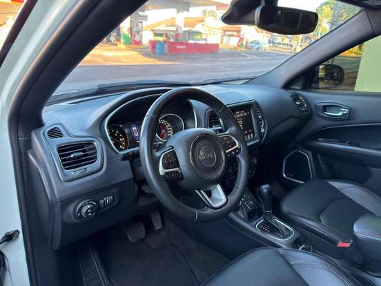 JEEP-COMPASS-2020