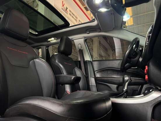 JEEP-COMPASS-2.0 16V DIESEL TRAILHAWK 4X4 AUTOMÁTICO JEEP-COMPASS-2017