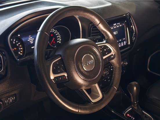 JEEP-COMPASS-2.0 16V FLEX LIMITED AUTOMÁTICO JEEP-COMPASS-2019