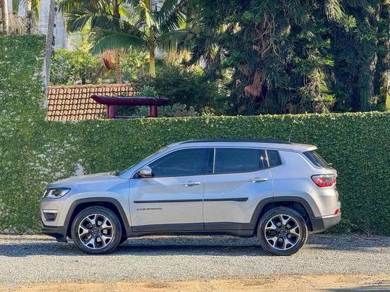 JEEP-COMPASS-2.0 16V FLEX LONGITUDE AUTOMÁTICO JEEP-COMPASS-2018