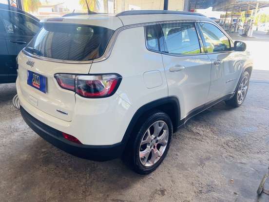 JEEP-COMPASS-2.0 16V FLEX LONGITUDE AUTOMÁTICO JEEP-COMPASS-2020