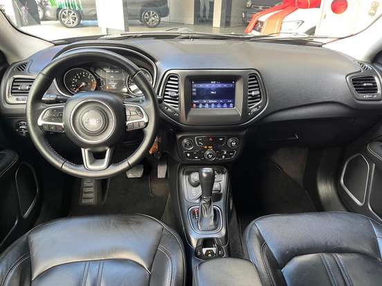 JEEP-COMPASS-2.0 16V FLEX SPORT 4X4 AUTOMÁTICO JEEP-COMPASS-2017