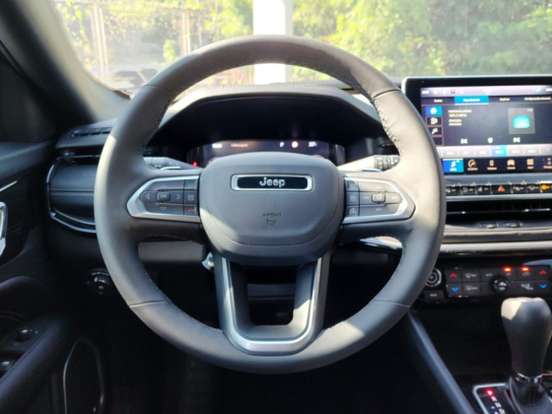 JEEP-COMPASS-2.0 HURRICANE 4 TURBO GASOLINA BLACKHAWK AT9 JEEP-COMPASS-2024