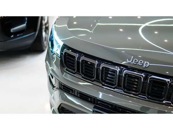 JEEP-COMPASS-2024