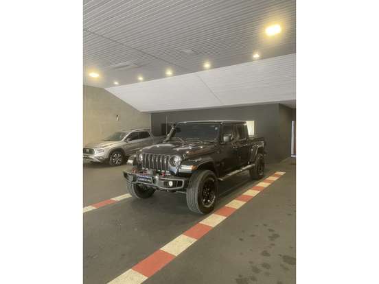 JEEP-GLADIATOR-2023