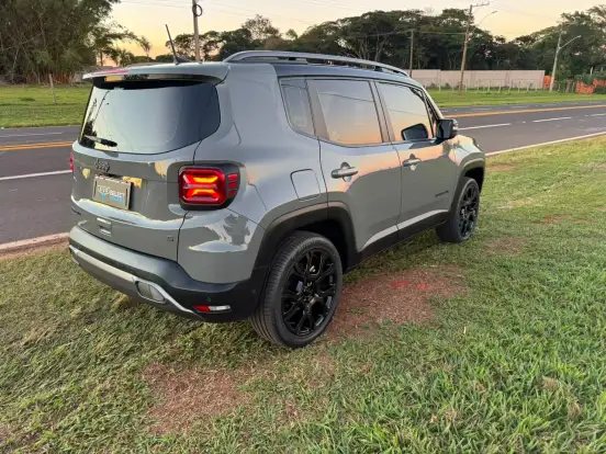 JEEP-RENEGADE-2022