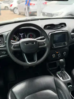 JEEP-RENEGADE-2023