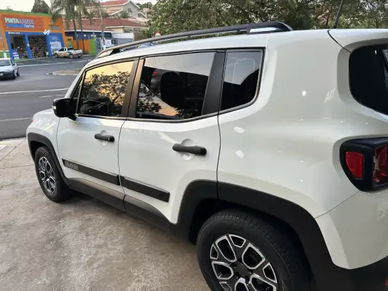JEEP-RENEGADE-1.8 16V FLEX 4P AUTOMÁTICO JEEP-RENEGADE-2017