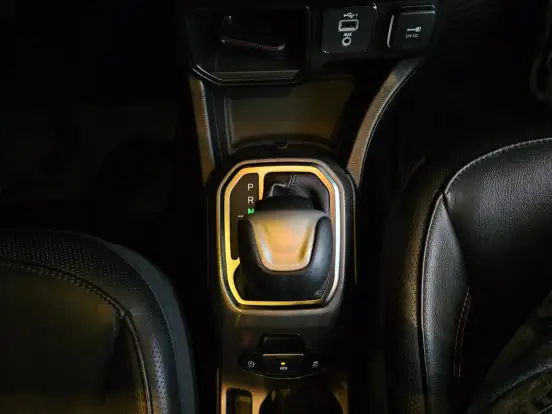 JEEP-RENEGADE-2020