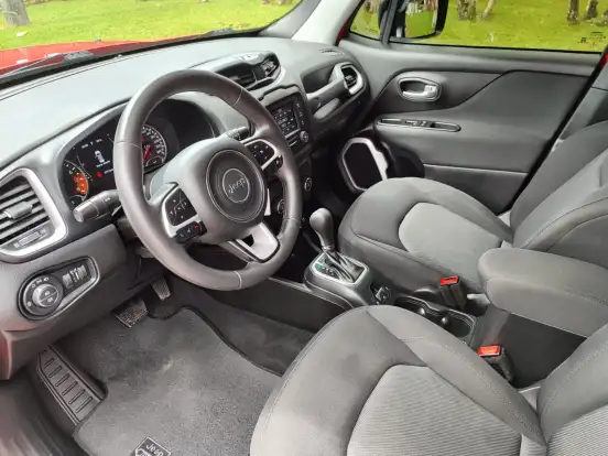 JEEP-RENEGADE-1.8 16V FLEX SPORT 4P AUTOMÁTICO JEEP-RENEGADE-2018