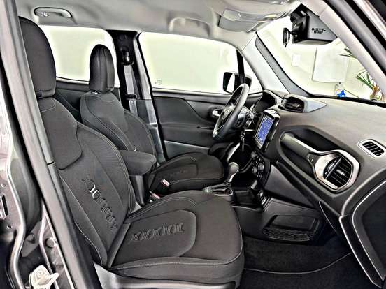 JEEP-RENEGADE-2024