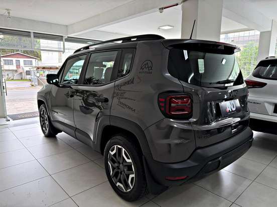 JEEP-RENEGADE-2024
