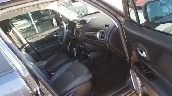 JEEP-RENEGADE-2023