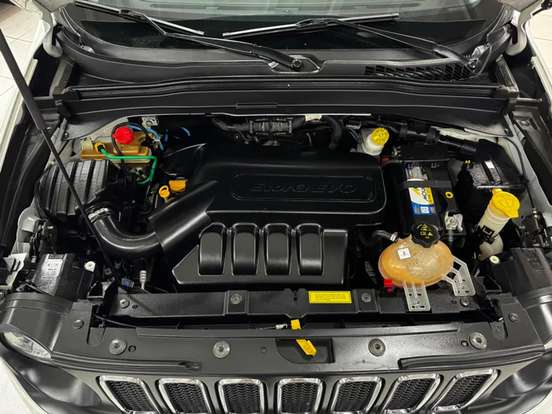 JEEP-RENEGADE-1.8 16V FLEX LONGITUDE 4P AUTOMÁTICO JEEP-RENEGADE-2015
