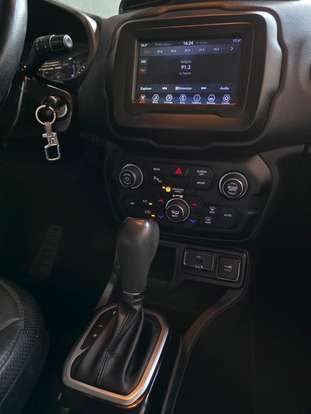 JEEP-RENEGADE-2019