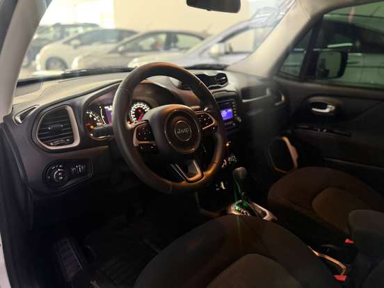 JEEP-RENEGADE-1.8 16V FLEX SPORT 4P AUTOMÁTICO JEEP-RENEGADE-2015