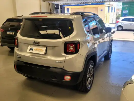JEEP-RENEGADE-2.0 16V TURBO DIESEL LONGITUDE 4P 4X4 AUTOMÁTICO JEEP-RENEGADE-2016