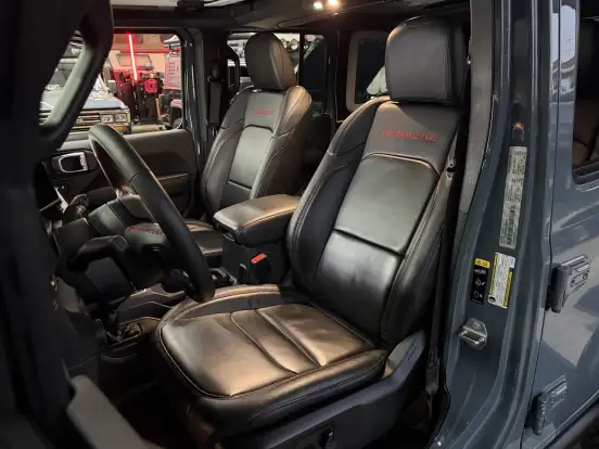 JEEP-WRANGLER-2024