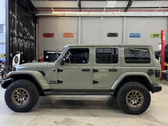 JEEP-WRANGLER-2.0 TURBO GASOLINA UNLIMITED OVERLAND 4P 4X4 AT8 JEEP-WRANGLER-2021
