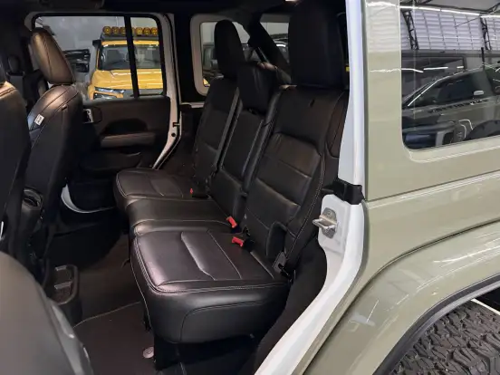 JEEP-WRANGLER-2.0 TURBO GASOLINA UNLIMITED OVERLAND 4P 4X4 AT8 JEEP-WRANGLER-2021