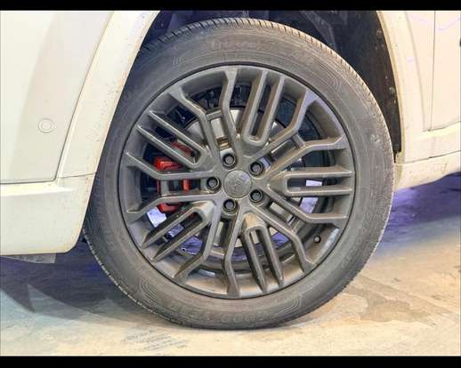 JEEP-COMMANDER-2025