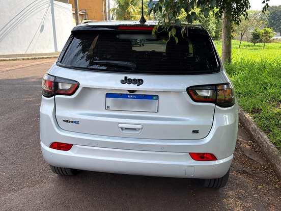 JEEP-COMPASS-1.3 T270 TURBO HÍBRIDO S 4XE AT6 JEEP-COMPASS-2022