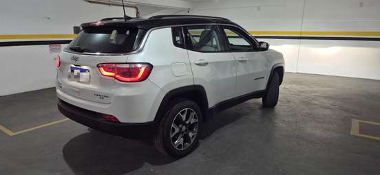 JEEP-COMPASS-2018