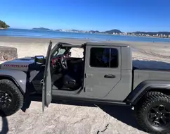 JEEP GLADIATOR 3.6 V6 GASOLINA RUBICON 4P 4X4 AT8 JEEP GLADIATOR 3.6 V6 GASOLINA RUBICON 4P 4X4 AT8
